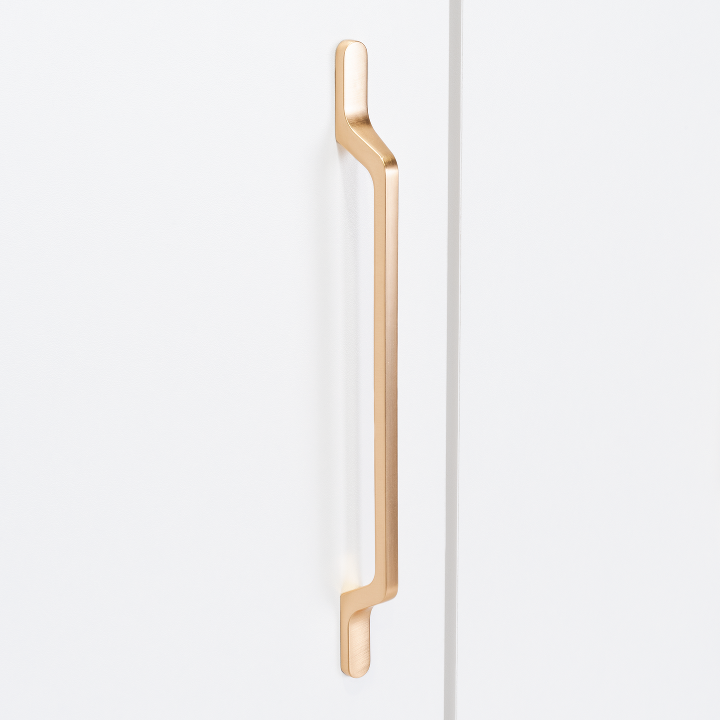 Closet Eco Golden, Blanco y Dorado, Variedad de Entrepaños y Cuatro puertas Abatibles