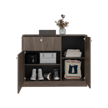 Cómoda Praga, Milan, con deslizadores en U para una facil movilidad