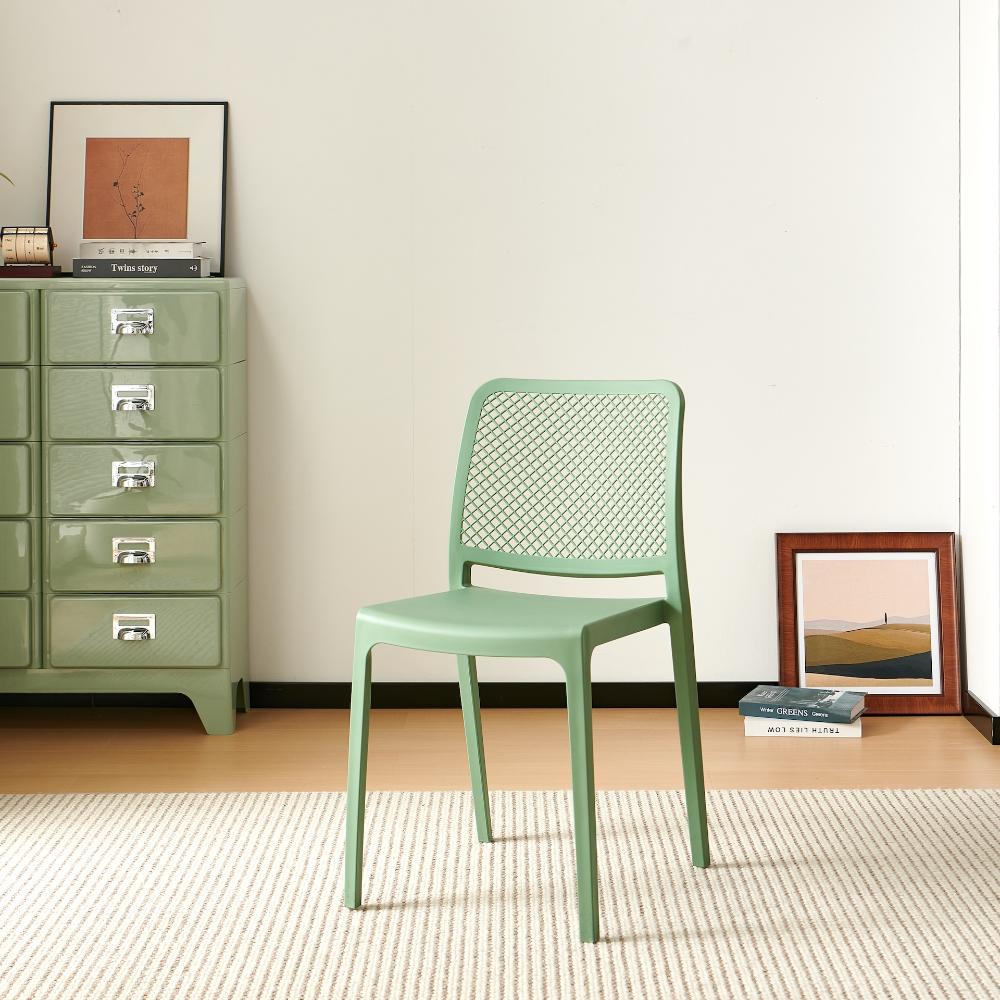 Silla Manhattan, Verde Olivo, con Espaldar en Rejilla y Diseño Minimalista