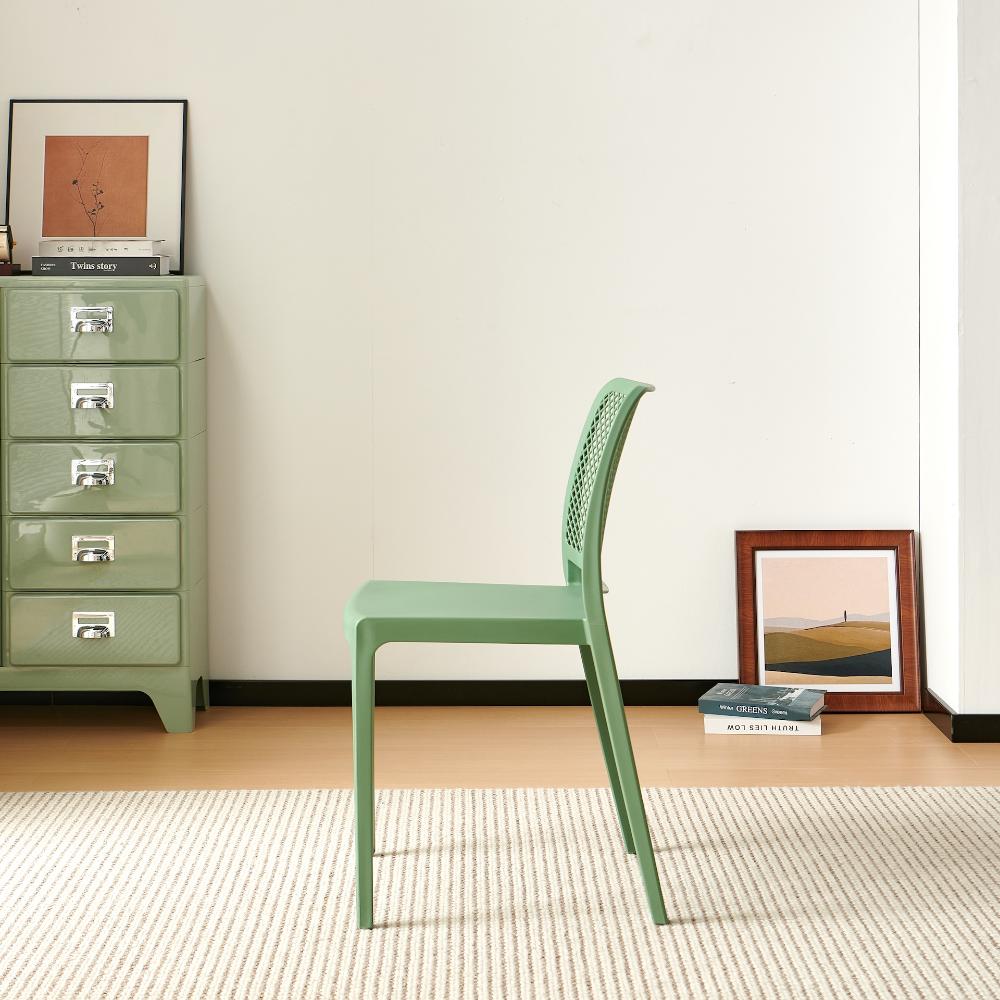 Silla Manhattan, Verde Olivo, con Espaldar en Rejilla y Diseño Minimalista
