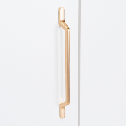 Closet Eco Golden, Blanco y Dorado, Variedad de Entrepaños y  Cuatro puertas Abatibles