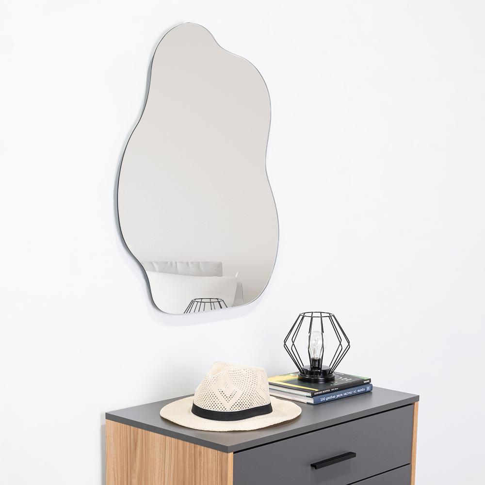 Espejo London, Diseño Irregular