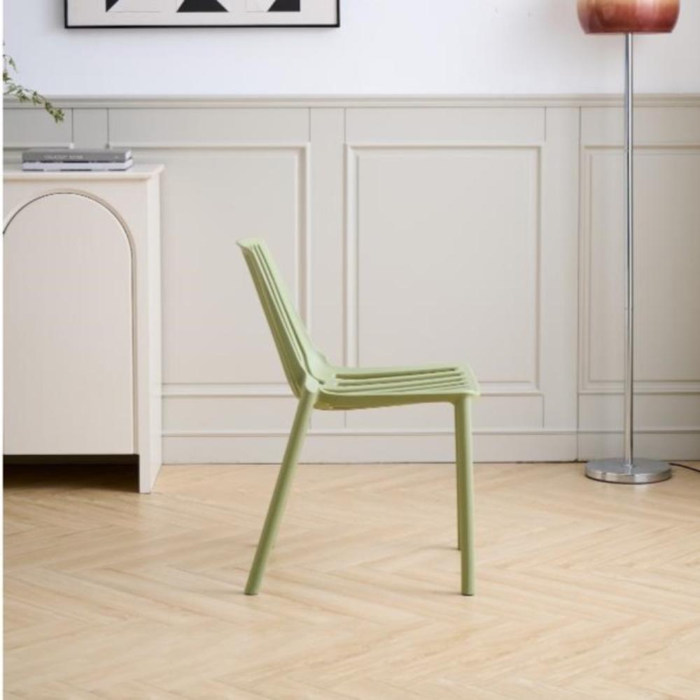 Silla Tanger, Verde Olivo, con espaldar y diseño moderno