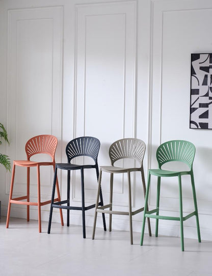 Silla para Bar Paraíso, Color Taupe, Diseño Moderno